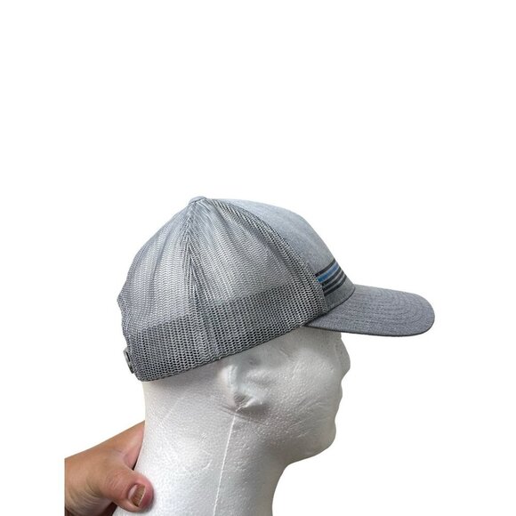 Travis Mathew Golf Hat Flex Fit Grey Striped Logo Patch Cap - Picture 5 of 7